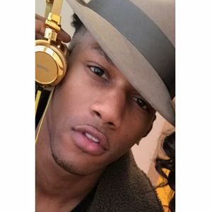 Meet your Posher, Malcolm